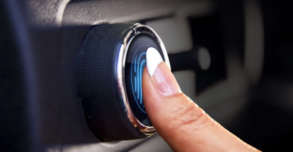 Новые Hyundai открываются с отпечатка пальца
