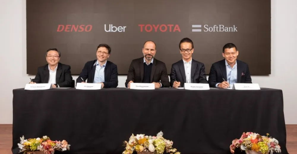 Toyota, DENSO и SVF инвестируют 1 миллиард в Uber ATG