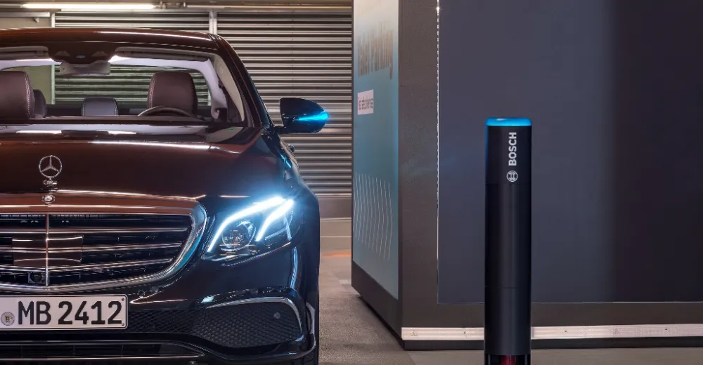 Bosch и Daimler получили разрешение на технологию парковки без участия водителя