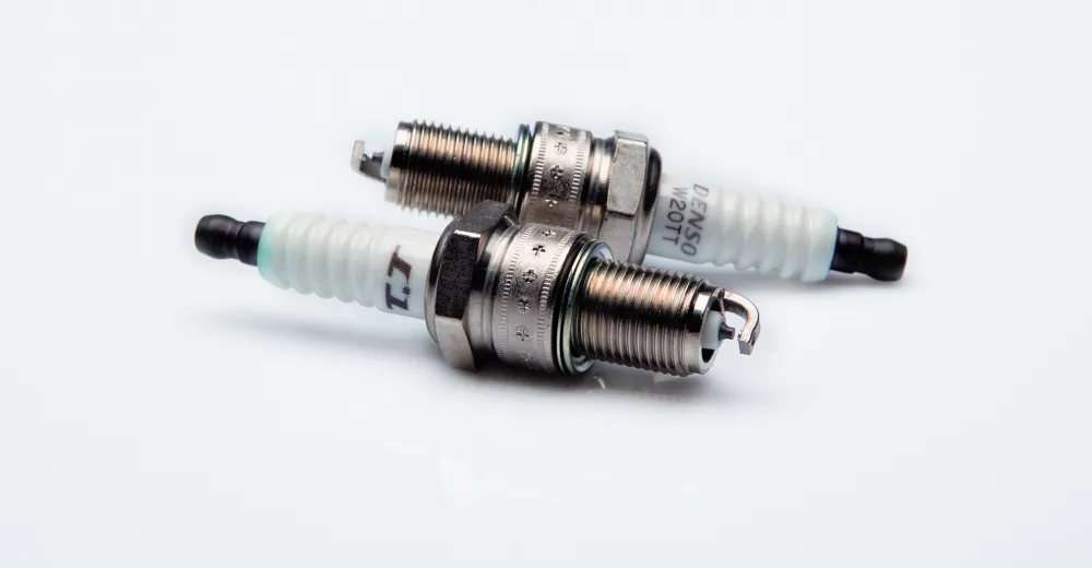 Свечи зажигания DENSO семейства Twin Tip
