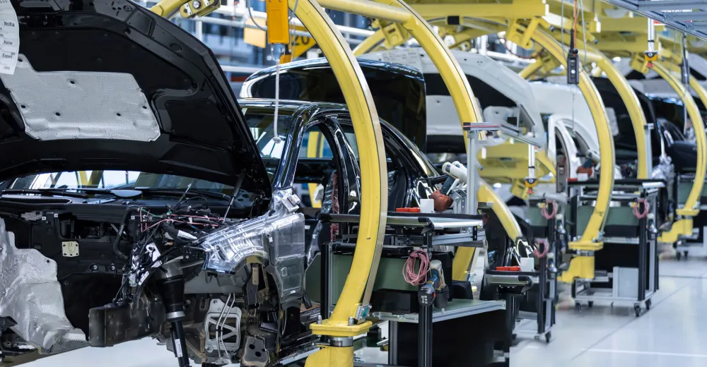 Лукойл и Daimler укрепляют глобальное сотрудничество по поставкам моторных масел