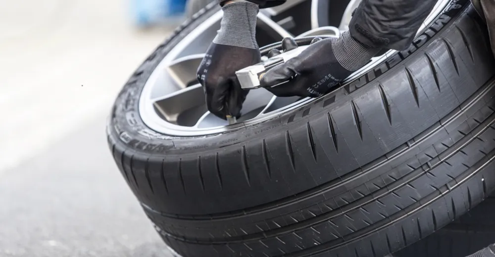 Болид Porsche установил мировой рекорд на шинах MICHELIN