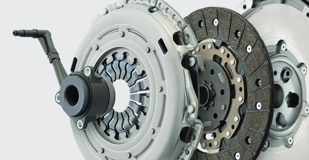 ZF выбивается в лидеры