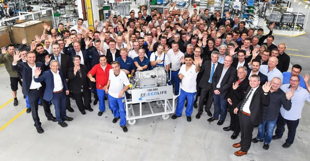 Концерн ZF выпустил юбилейную коробку передач
