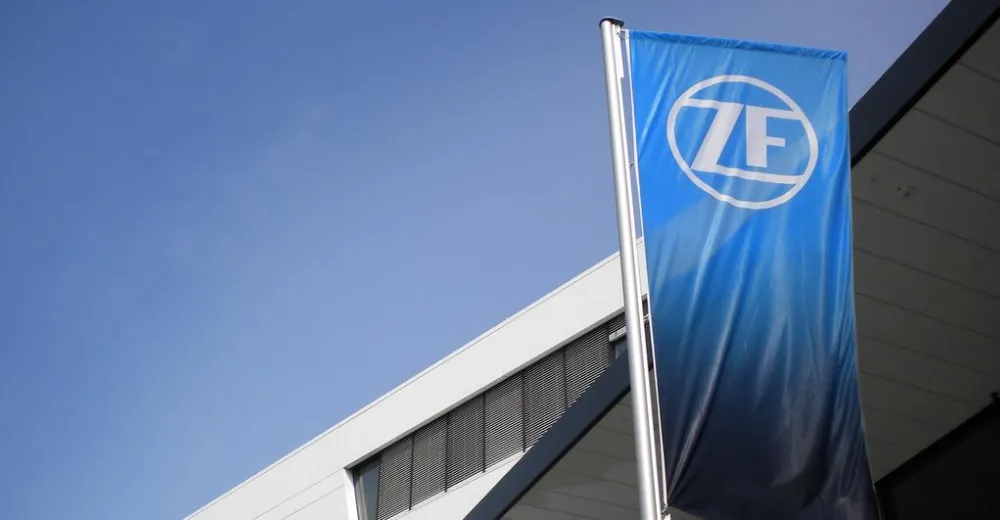 ZF значительно сократил задолженность