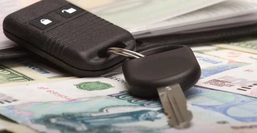 Падение продаж среди автомобилей замедлилось 