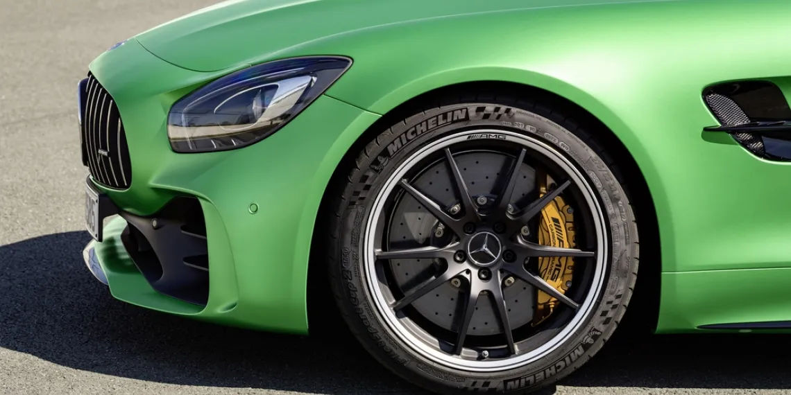 MICHELIN разработал шины для нового Mercedes-Benz AMG GT R