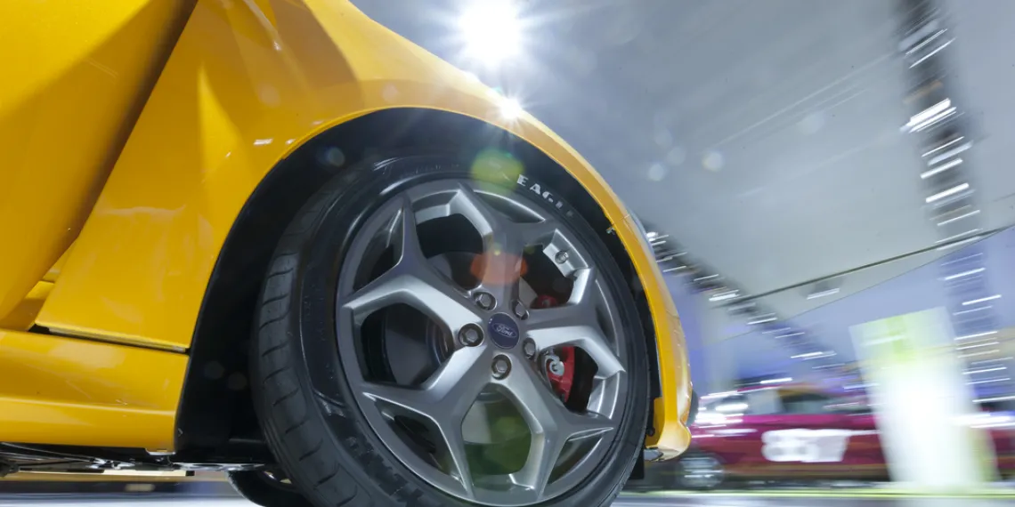 Тест тормозных колодок автомобиля Ford Focus II