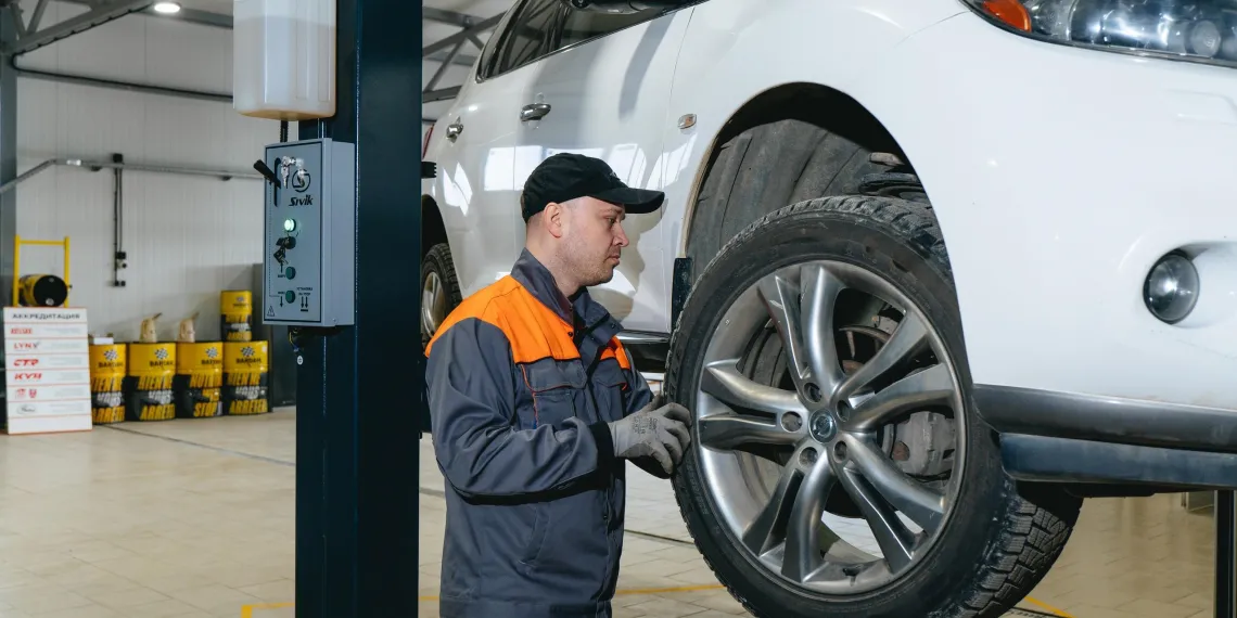 Траты на автотовары в марте увеличились на 42%