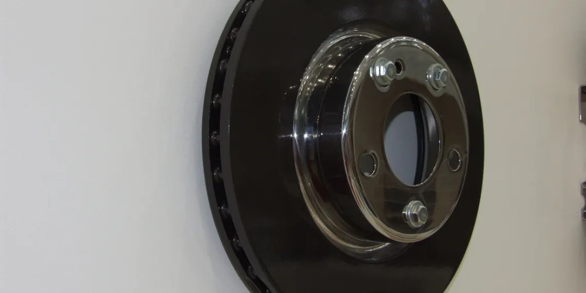 Новый композитный диск Brembo