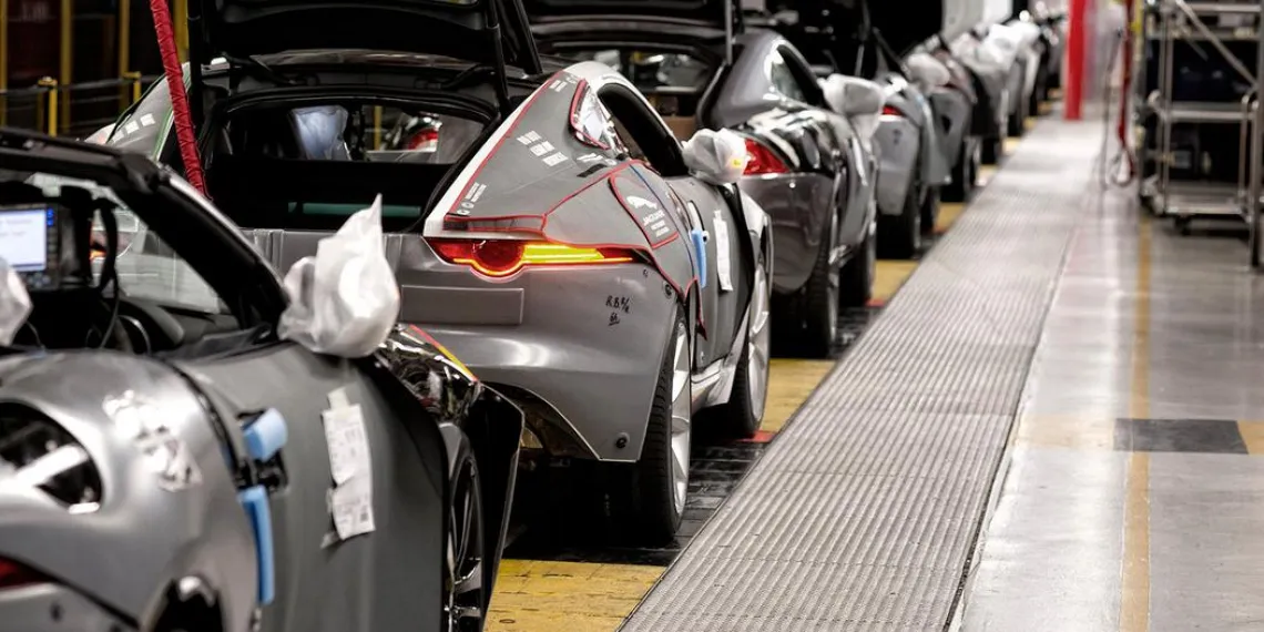 Jaguar Land Rover начнет производство а заводе Magna Steyr