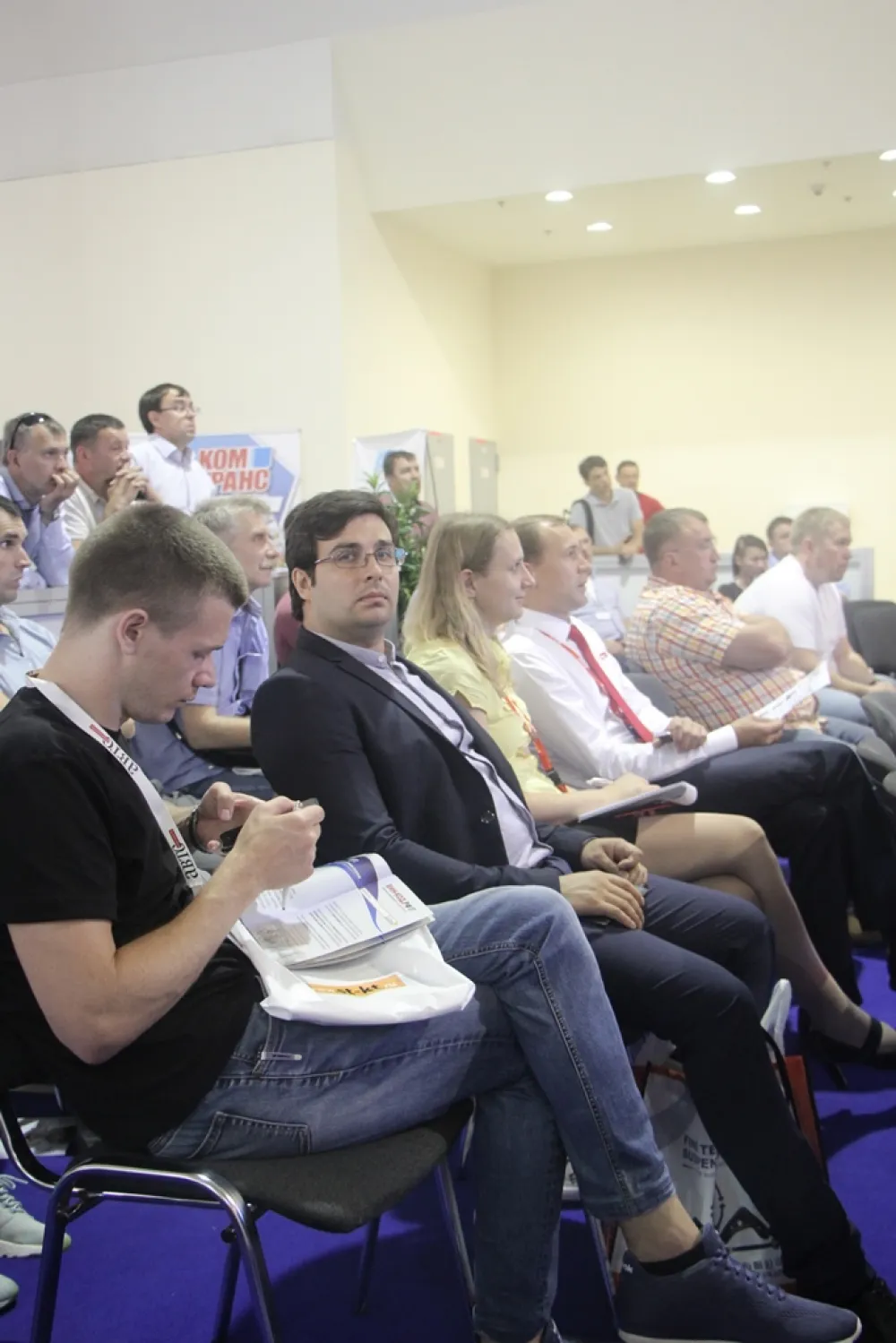 Автозапчасти + Сервис = выгодный союз. Фото 30